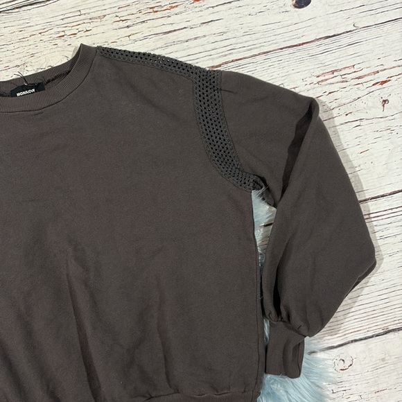 Monrow Gray Crochet Trim Crewneck Sweatshirt - Picture 4 of 12